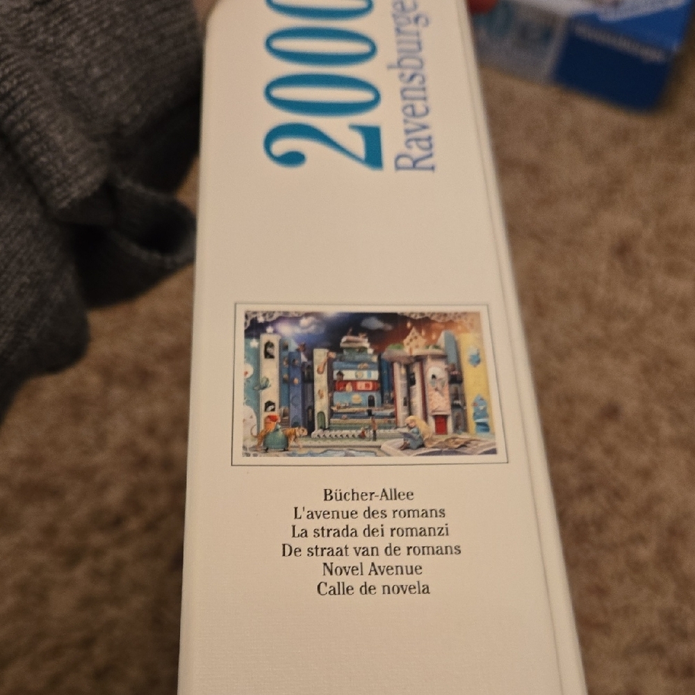 Ravensburger Blue and White Fantasy Puzzle - Picture 3 of 3